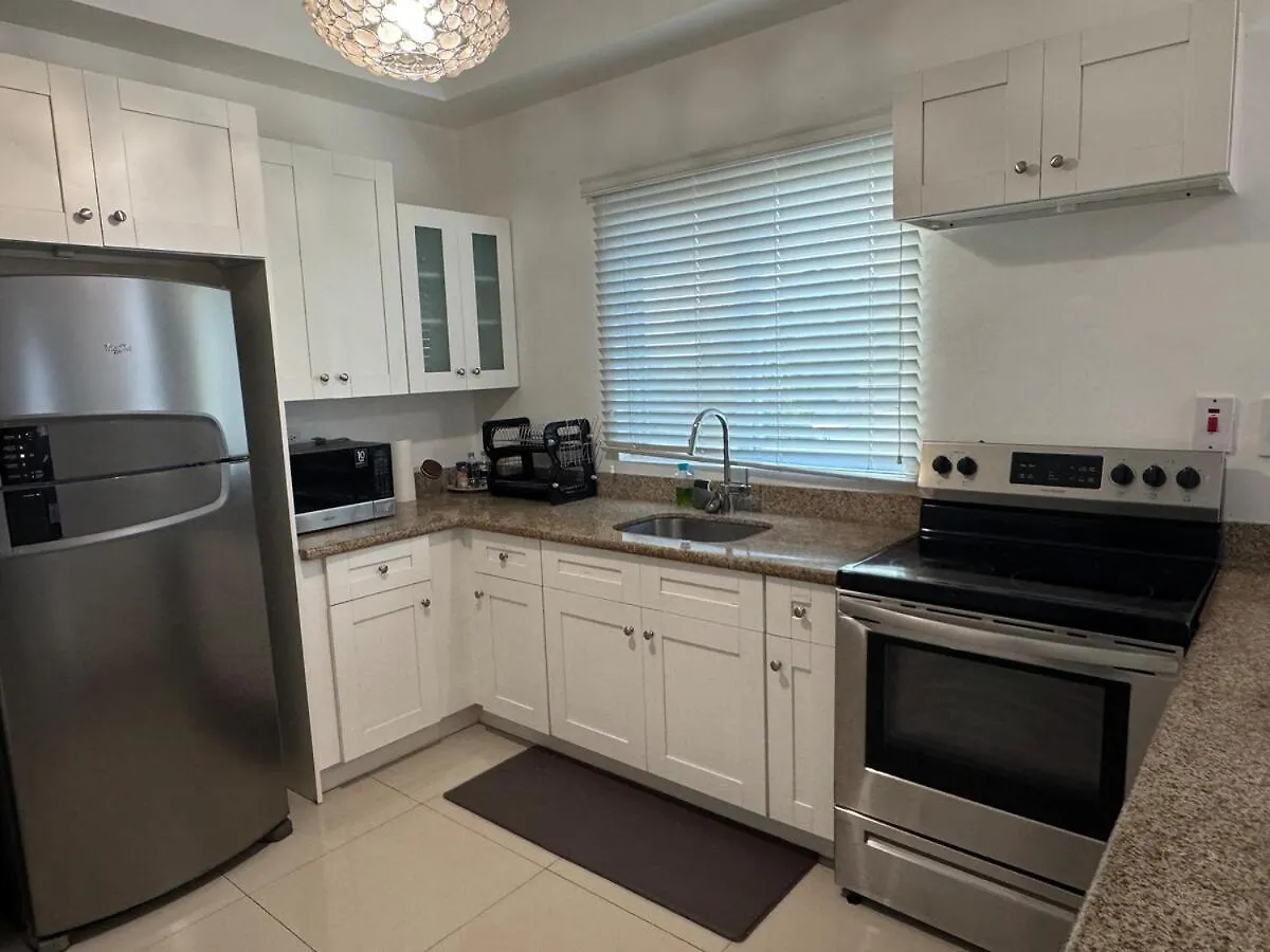 Apt Near Devon - Kingston- Pool- B306 Fiwi Kingston